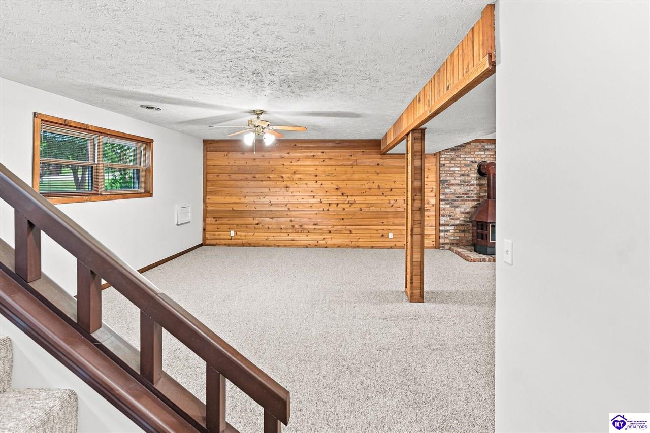 605 Yale Drive Property Photo 47