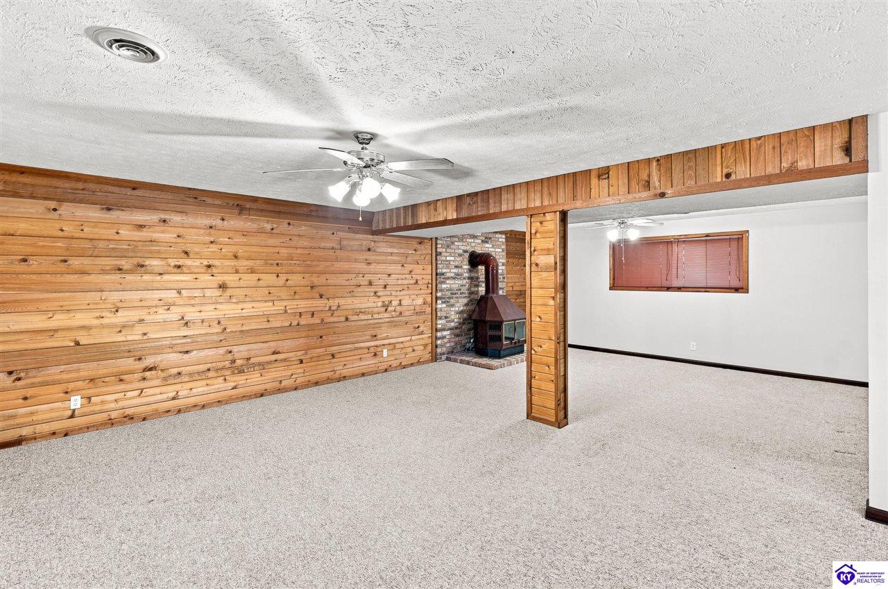 605 Yale Drive Property Photo 47