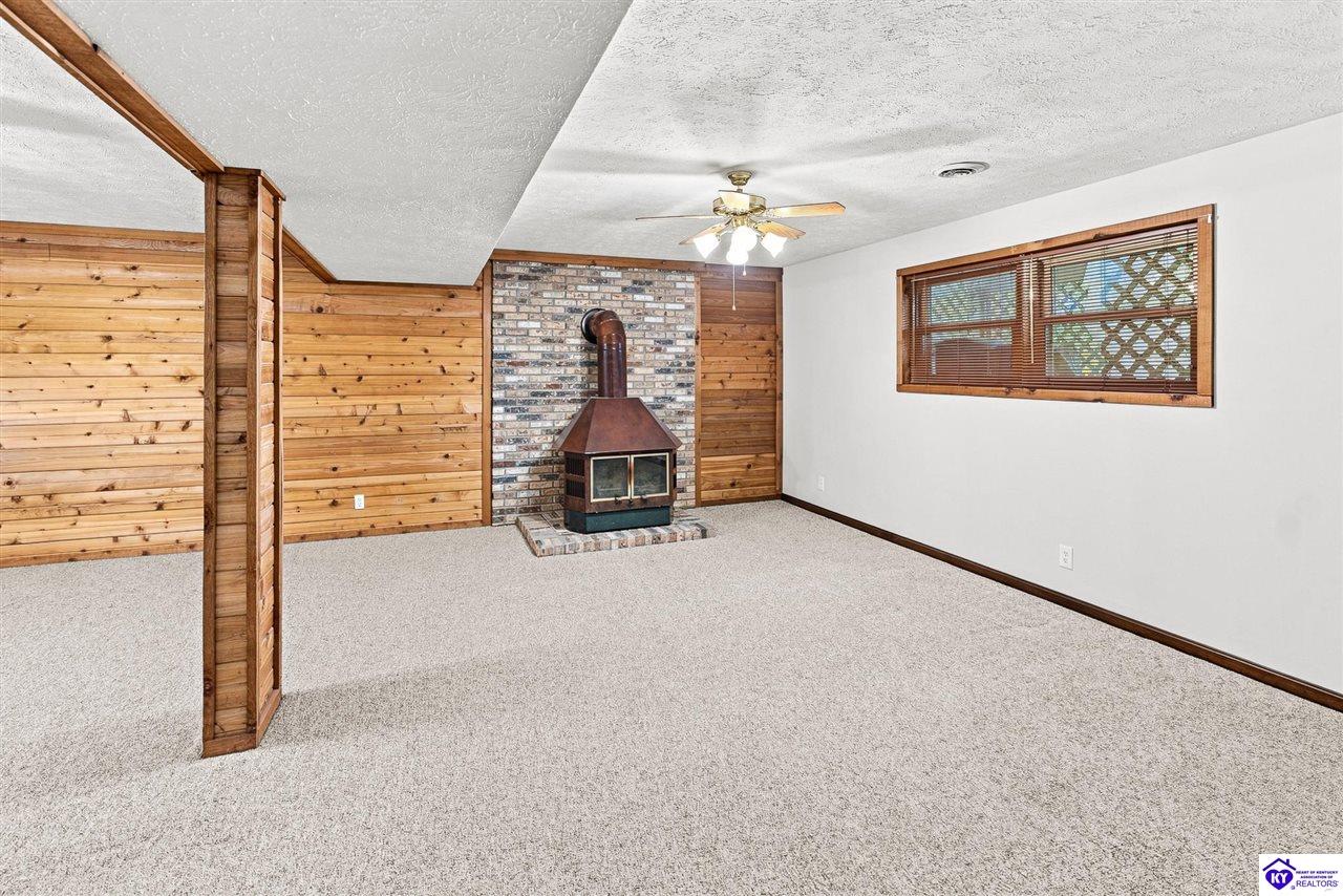 605 Yale Drive Property Photo 52