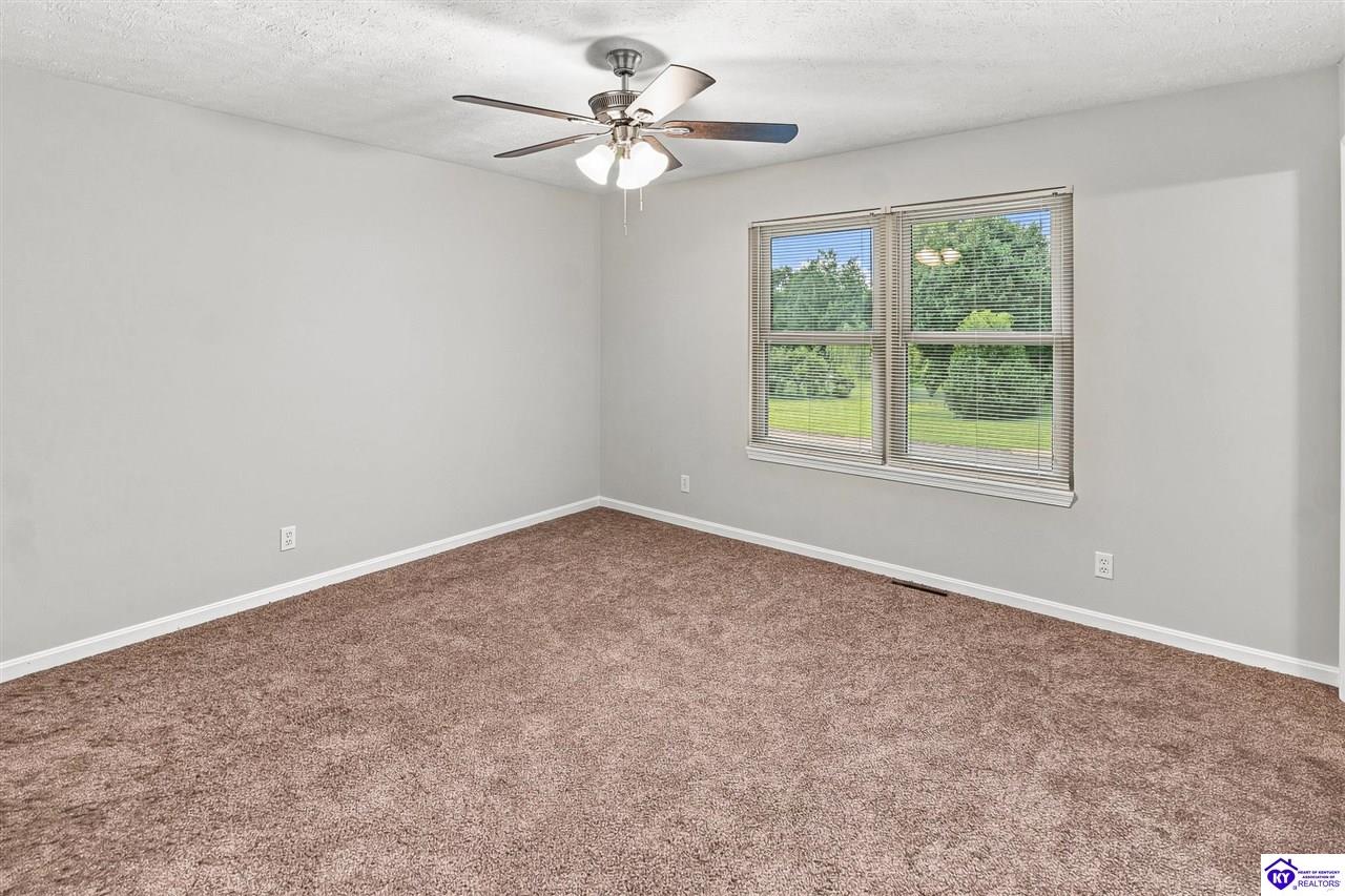 605 Yale Drive Property Photo 63