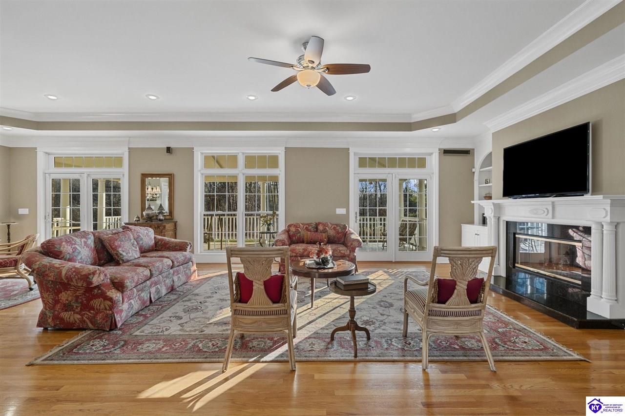 803 Foxfire Road Property Photo 8