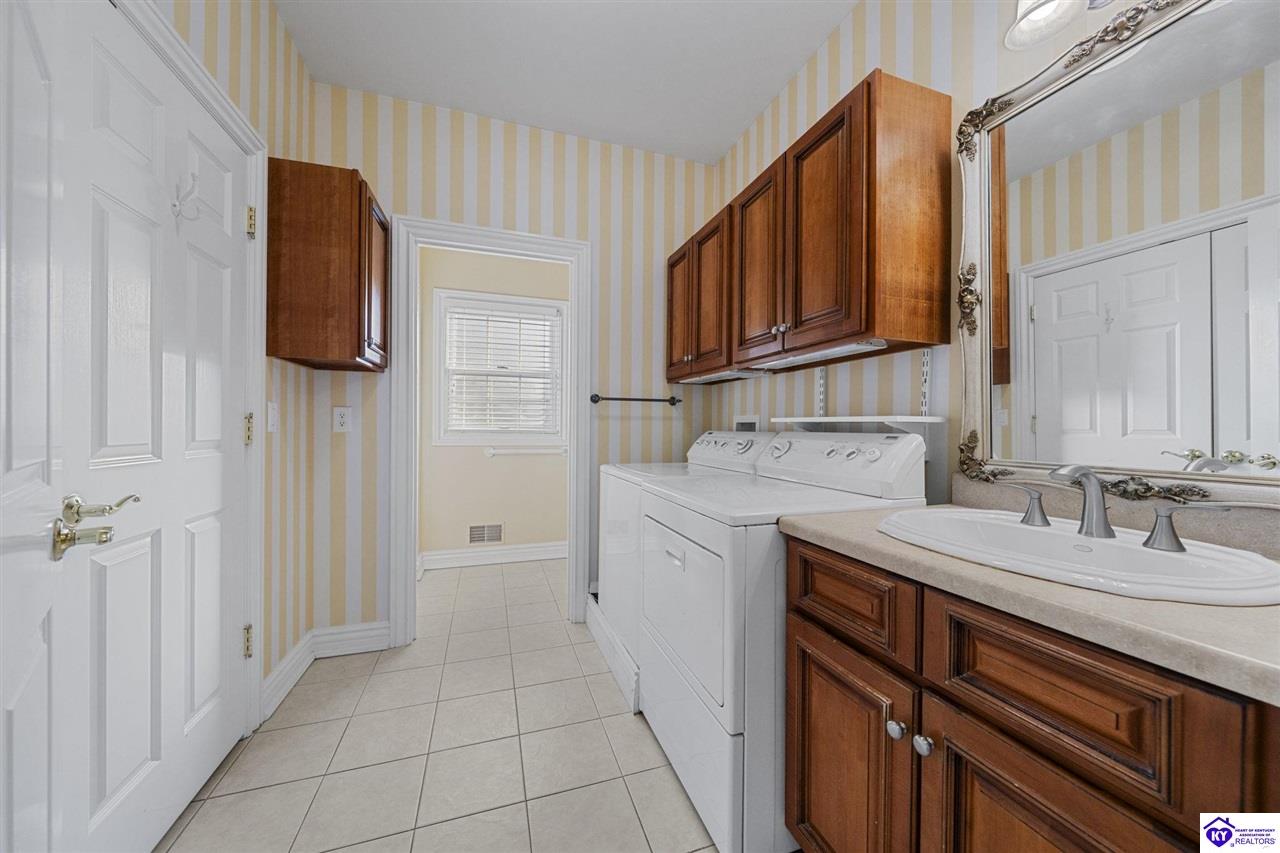 803 Foxfire Road Property Photo 16