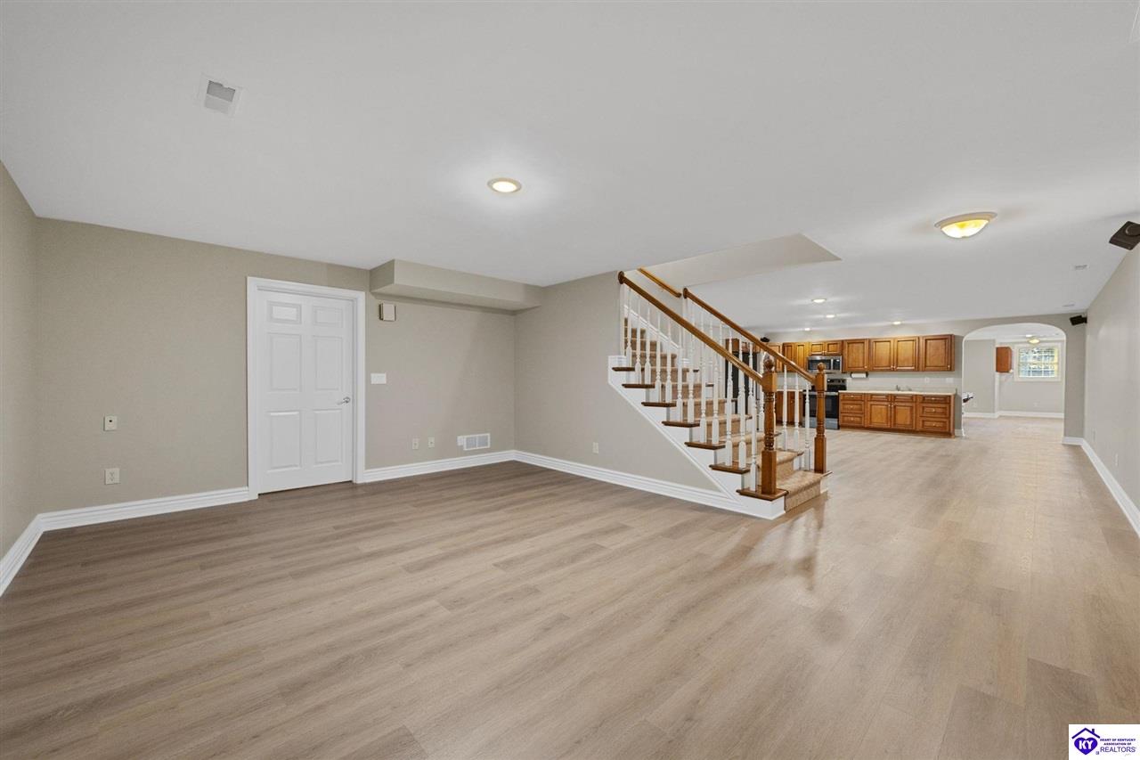 803 Foxfire Road Property Photo 32