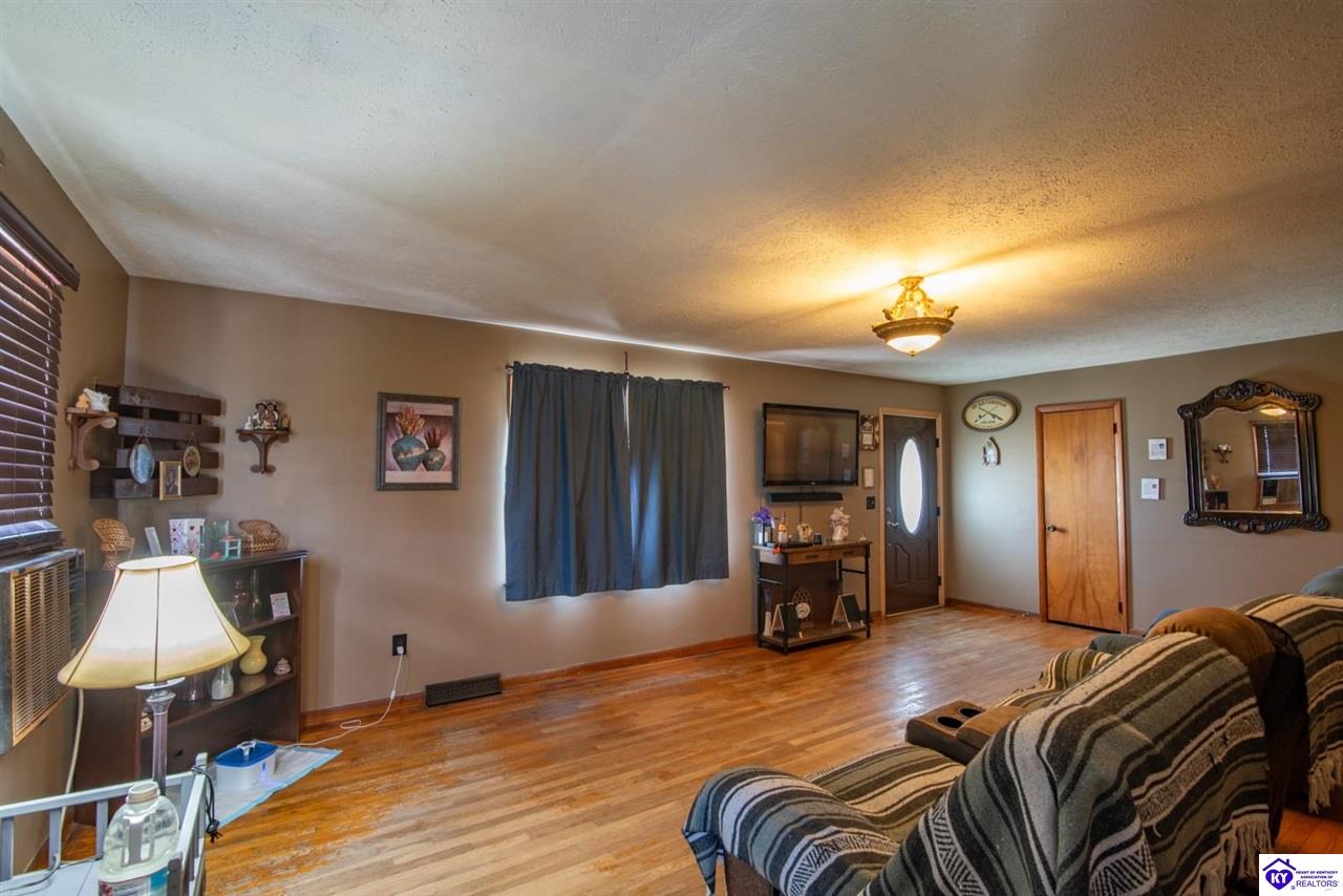 110 Tanner Road Property Photo 17