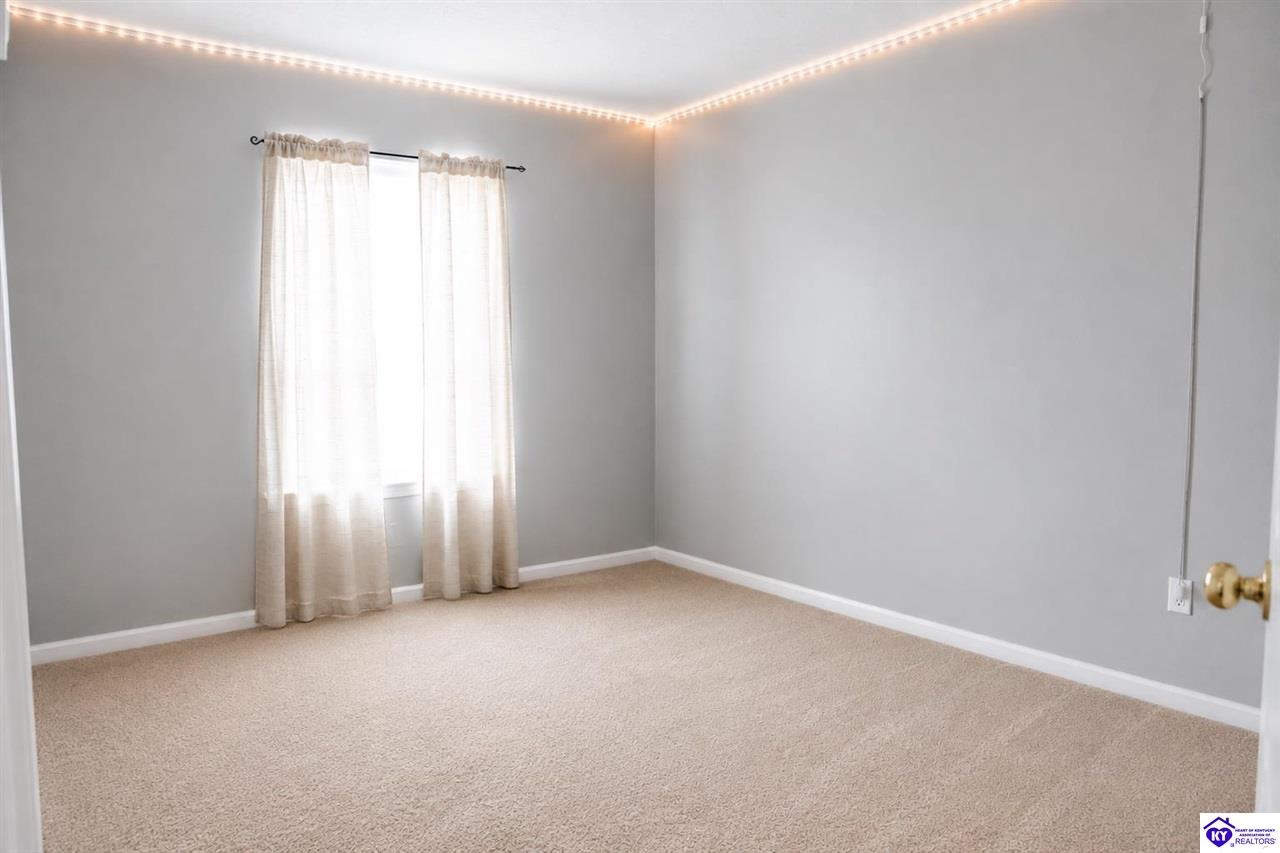 206 Vineyard Road Property Photo 19
