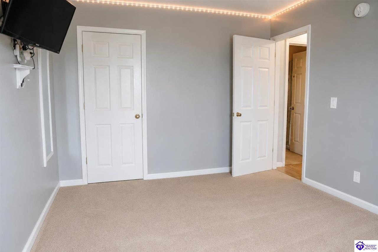 206 Vineyard Road Property Photo 21