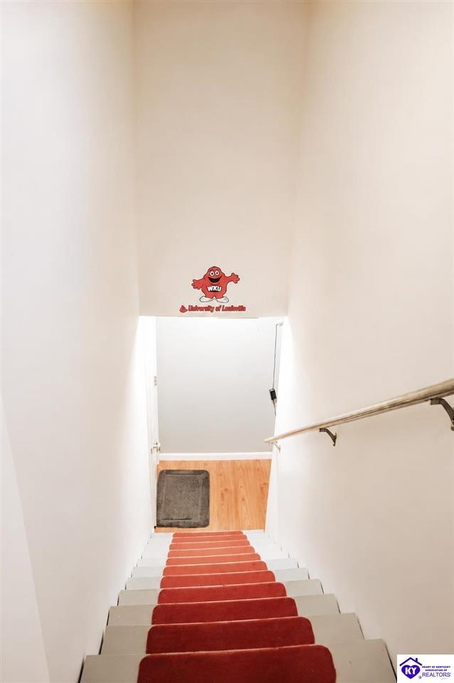 206 Vineyard Road Property Photo 29