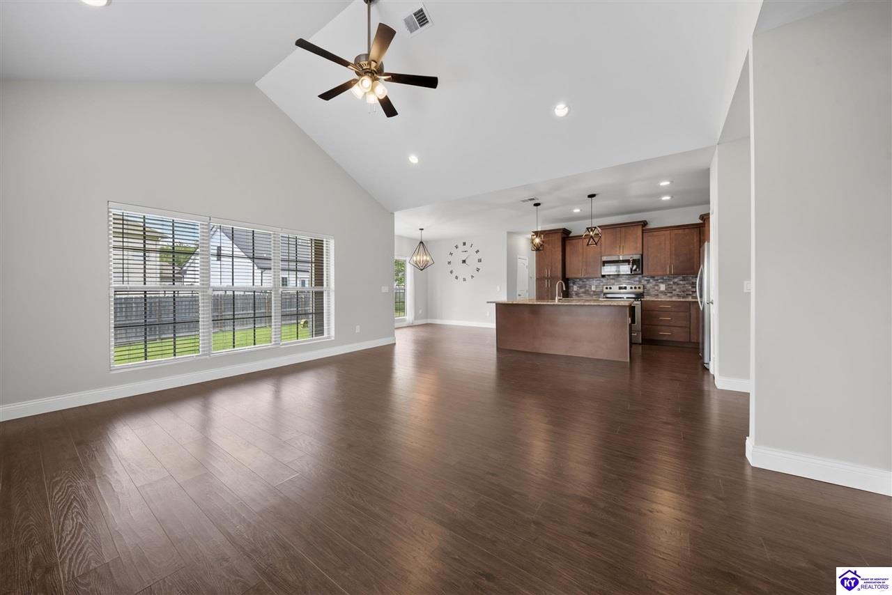 204 Robert E Court Property Photo 14