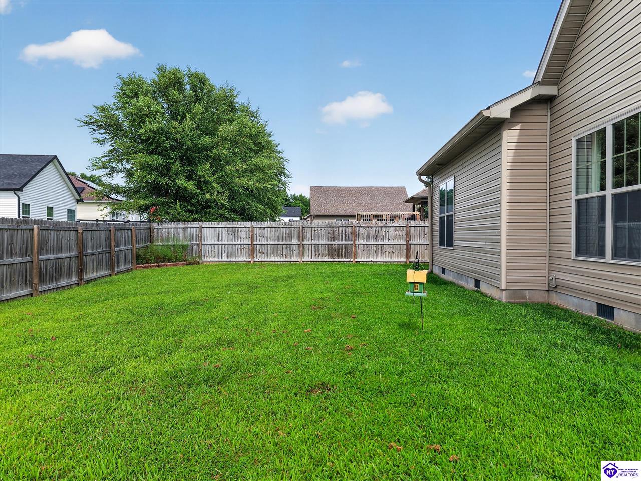 204 Robert E Court Property Photo 34