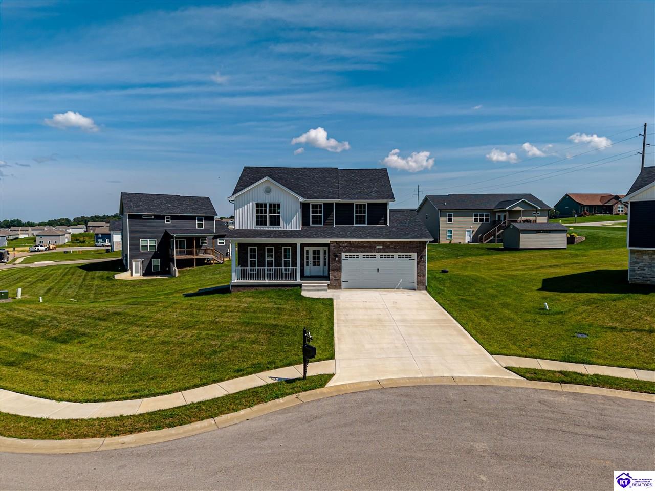 37 D Wayne Circle Property Photo 2