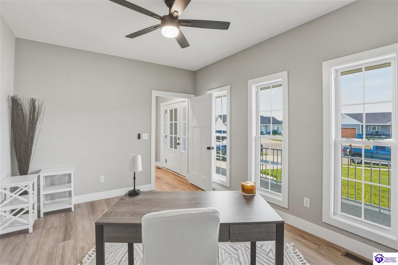 37 D Wayne Circle Property Photo 7