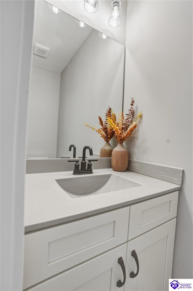 37 D Wayne Circle Property Photo 17