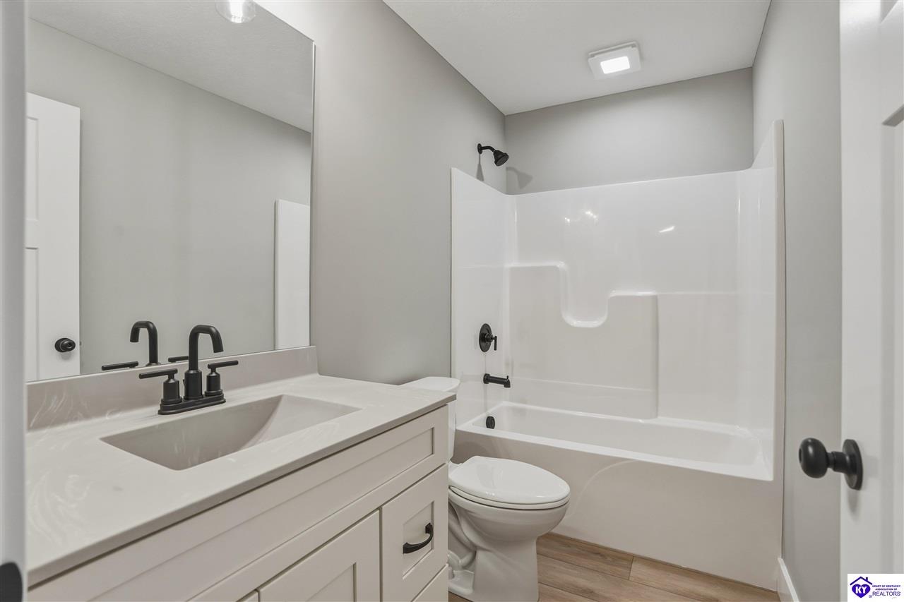 37 D Wayne Circle Property Photo 34