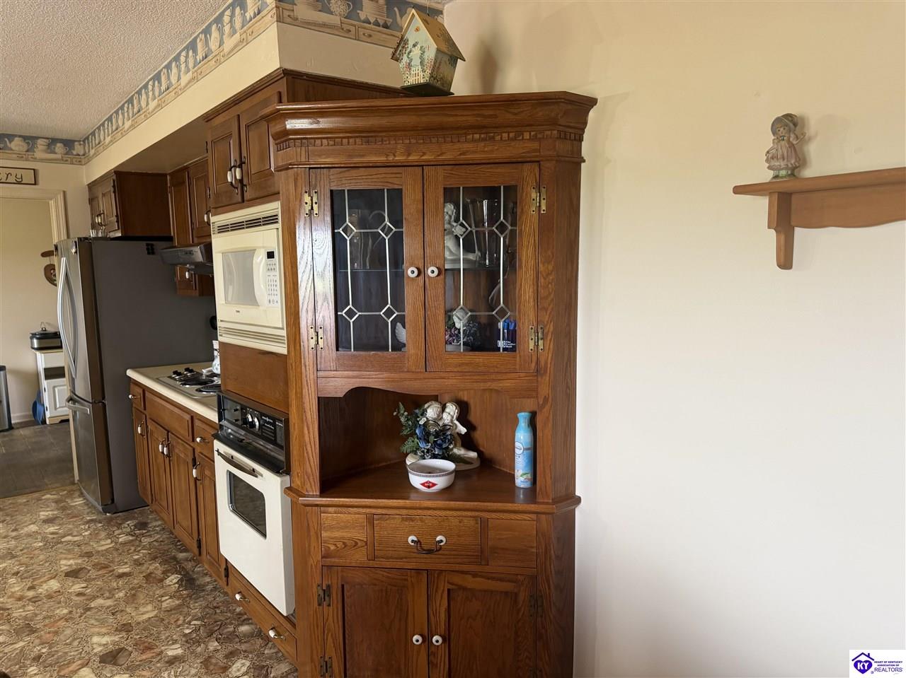 9446 Leitchfield Road Property Photo 15