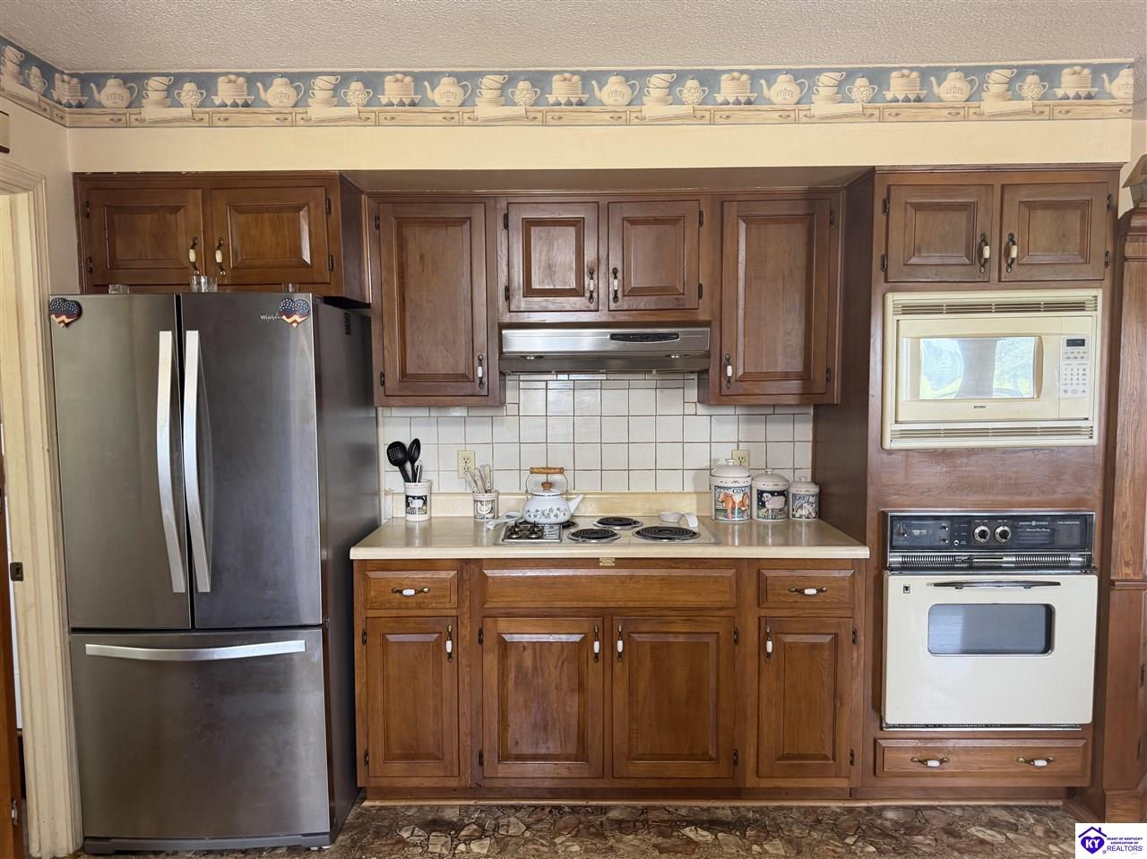 9446 Leitchfield Road Property Photo 16
