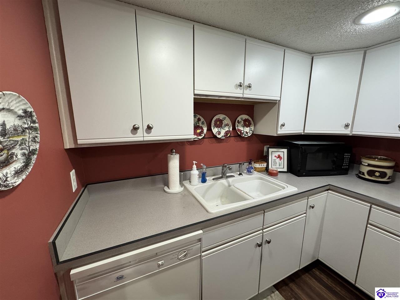 107 Freeman Green Drive Unit 3b - Building D Property Photo 18