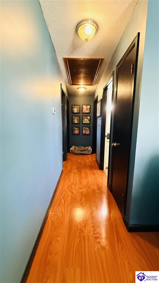 6687 Edmonton Road Property Photo 35