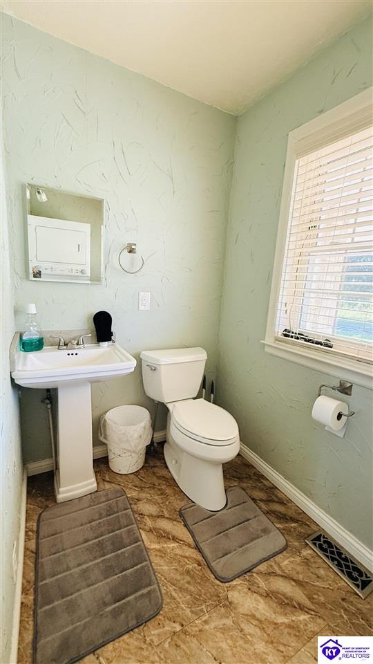 6687 Edmonton Road Property Photo 42