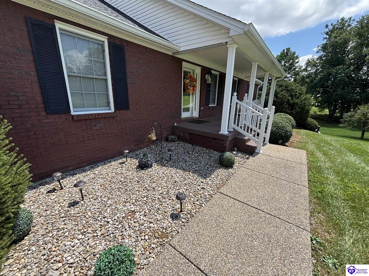 90 River Edge Road Property Photo 13