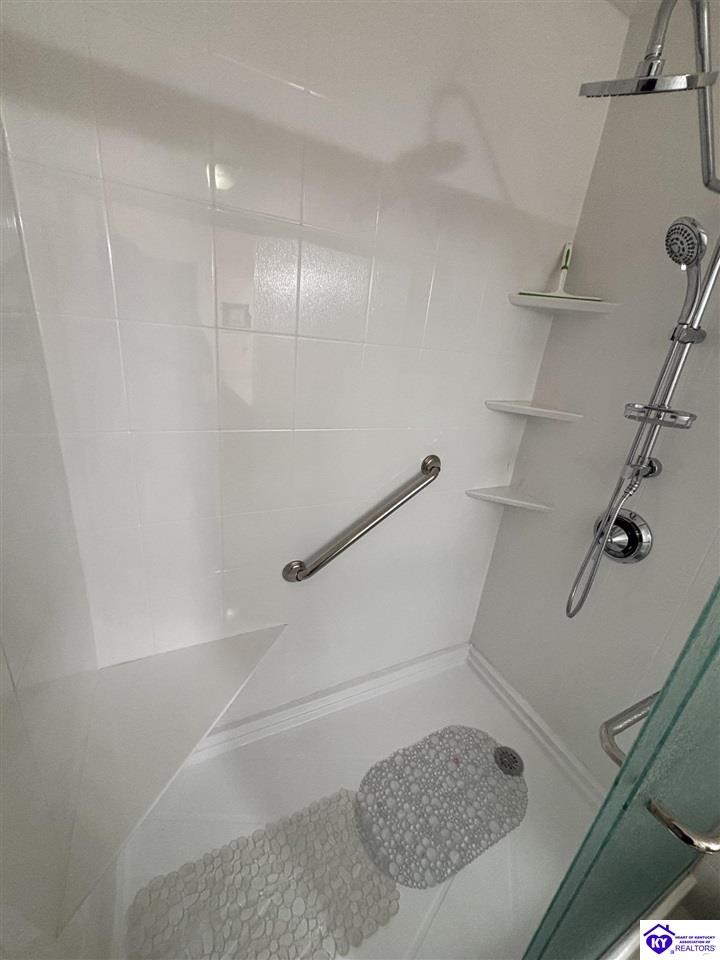 90 River Edge Road Property Photo 45