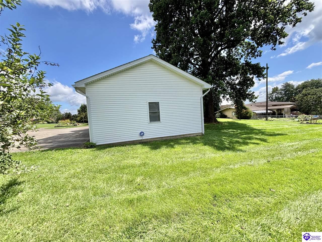 1507 Parkview Drive Property Photo 21