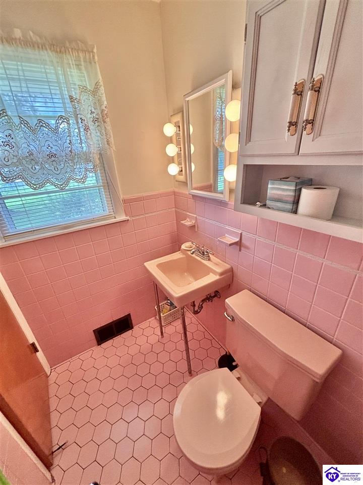 1507 Parkview Drive Property Photo 35