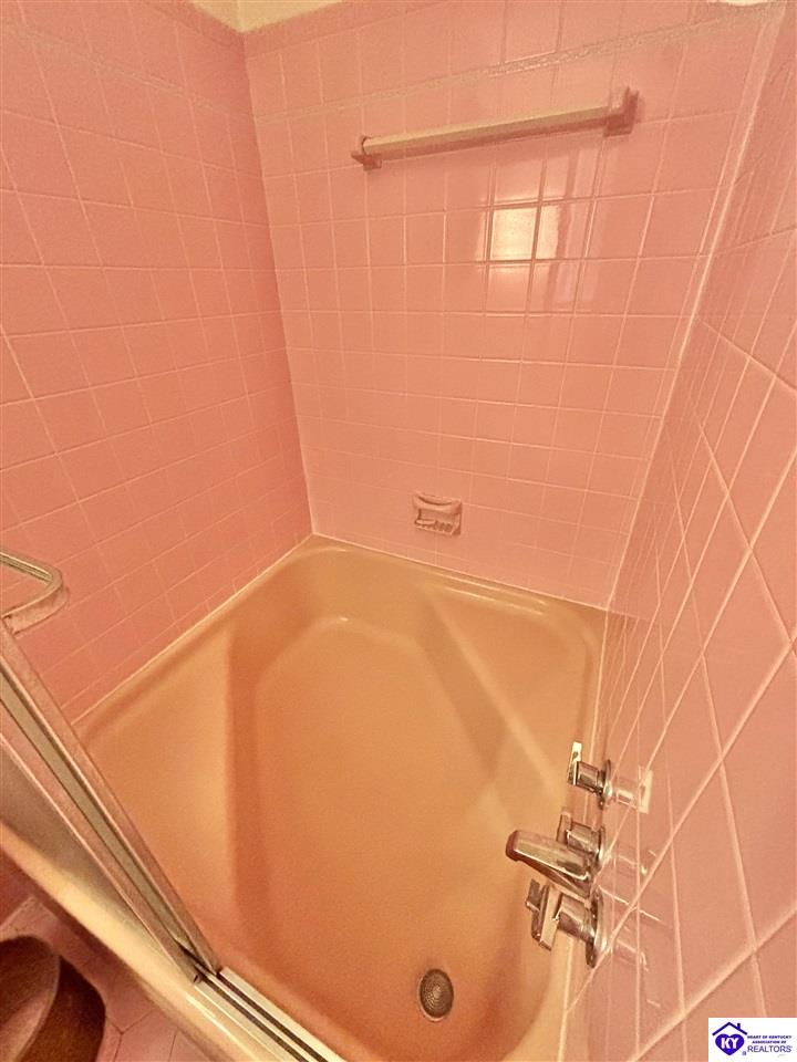 1507 Parkview Drive Property Photo 37