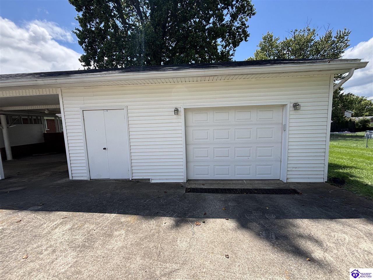 1507 Parkview Drive Property Photo 88