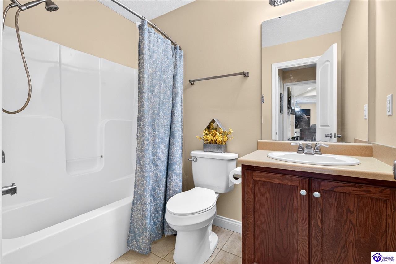 154 Wiltshire Avenue Property Photo 18