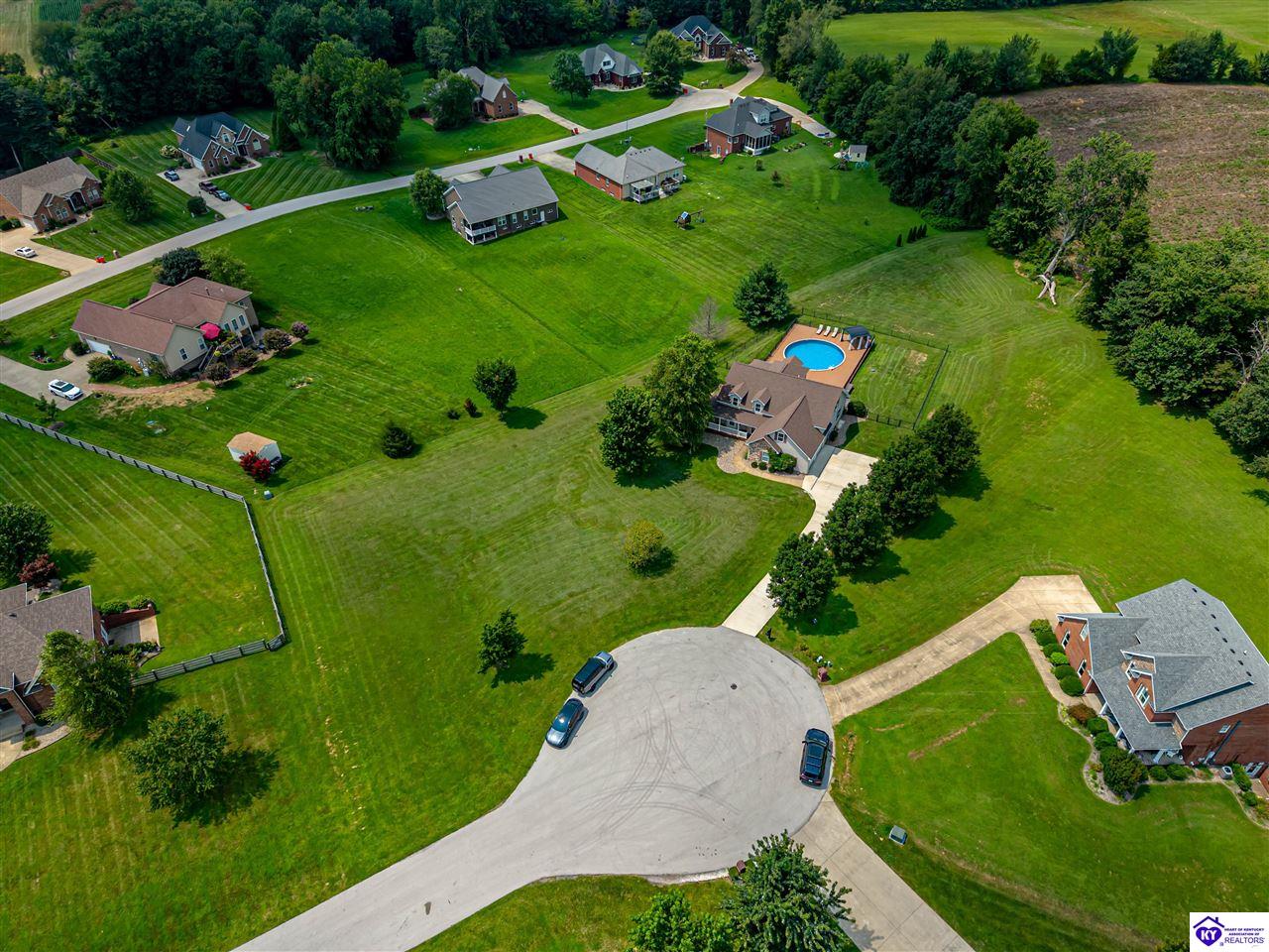 253 Camara Court Property Photo 8