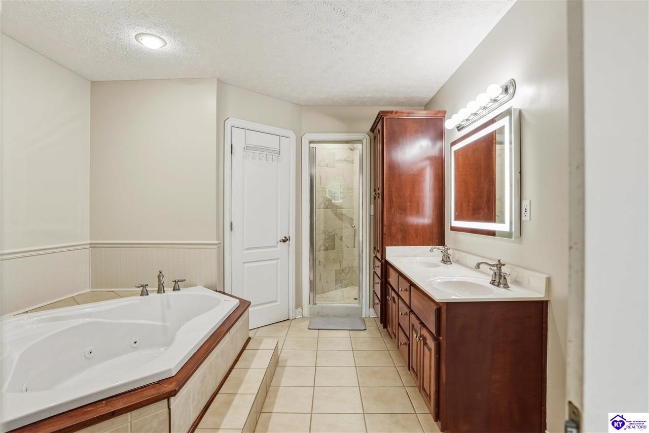 253 Camara Court Property Photo 54