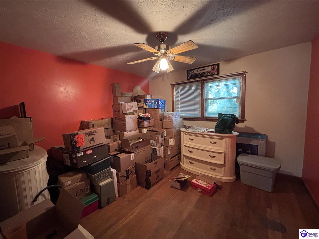 9022 Wanlou Drive Property Photo 13
