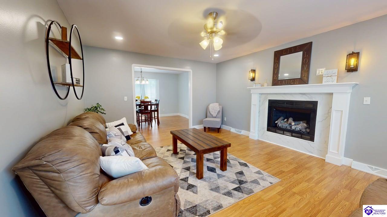 409 College View Drive Property Photo 4
