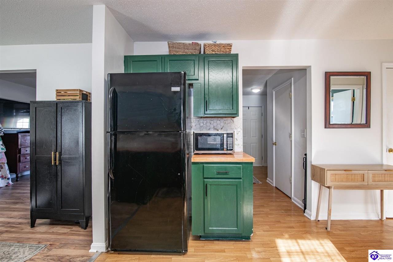 1226 Eastern Street Property Photo 13