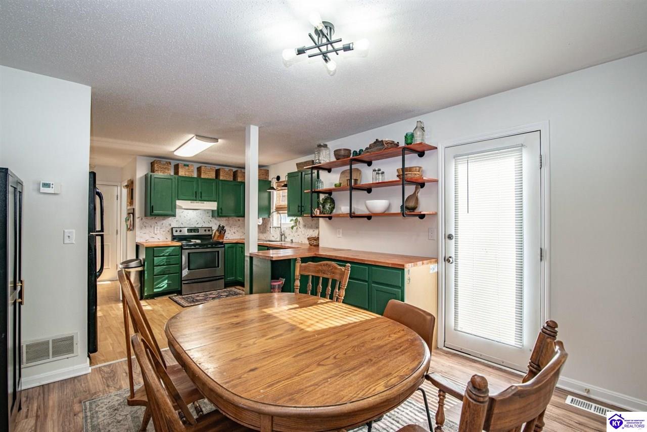 1226 Eastern Street Property Photo 15