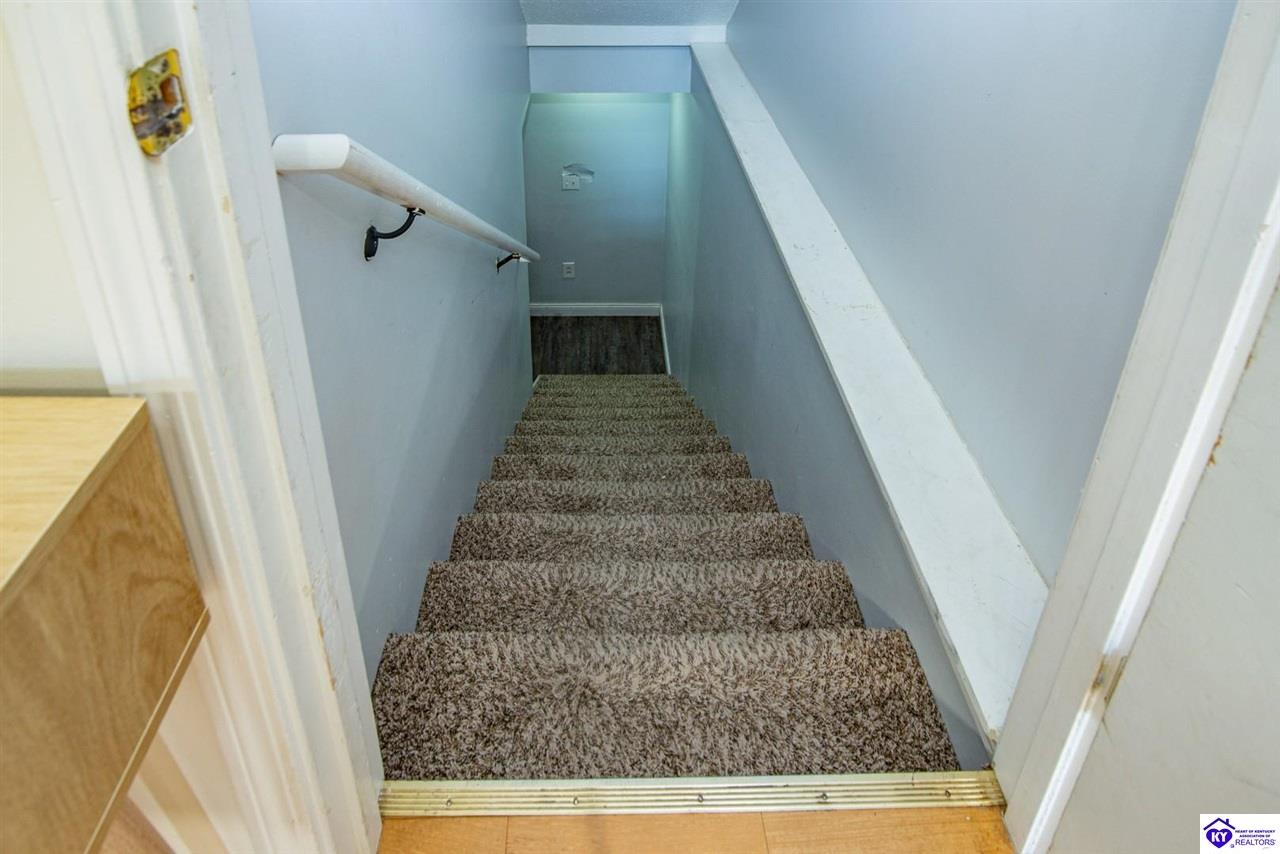 1226 Eastern Street Property Photo 32