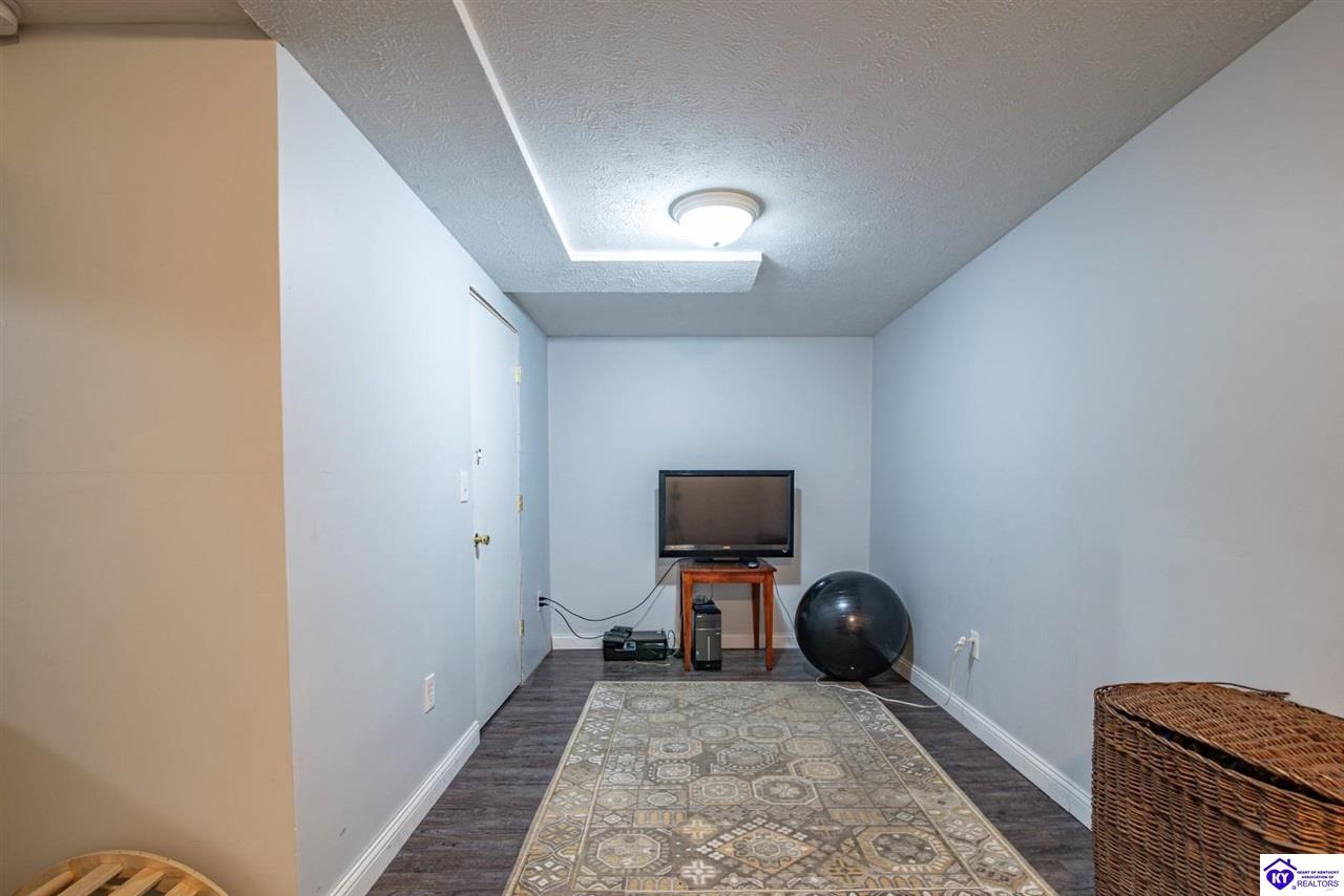 1226 Eastern Street Property Photo 36