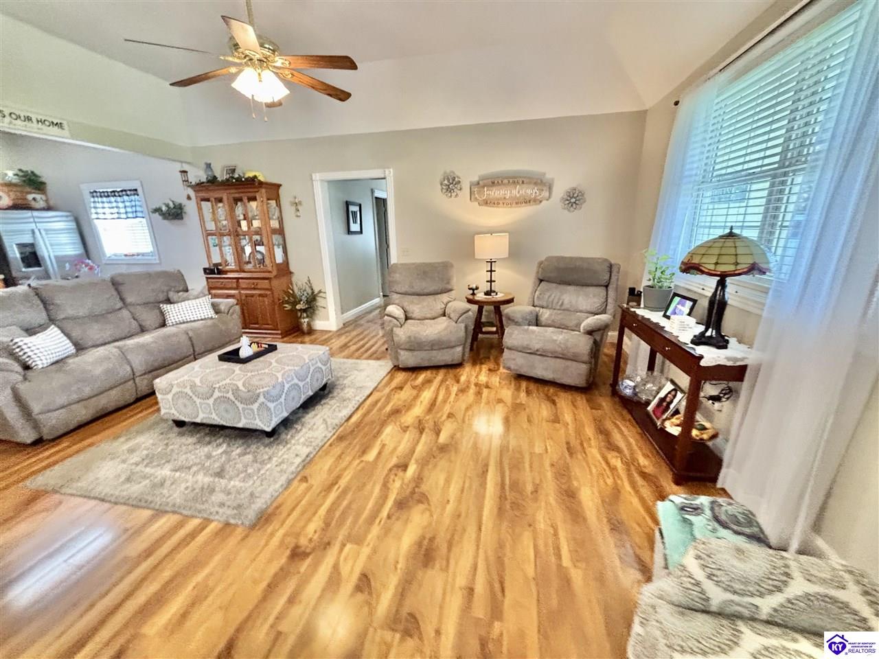 50 Cheryl Drive Property Photo 13
