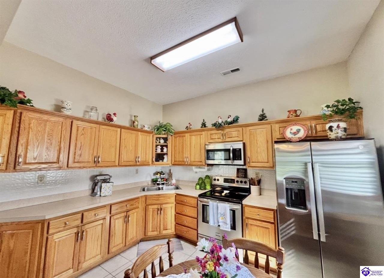 50 Cheryl Drive Property Photo 35