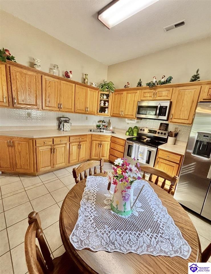50 Cheryl Drive Property Photo 37