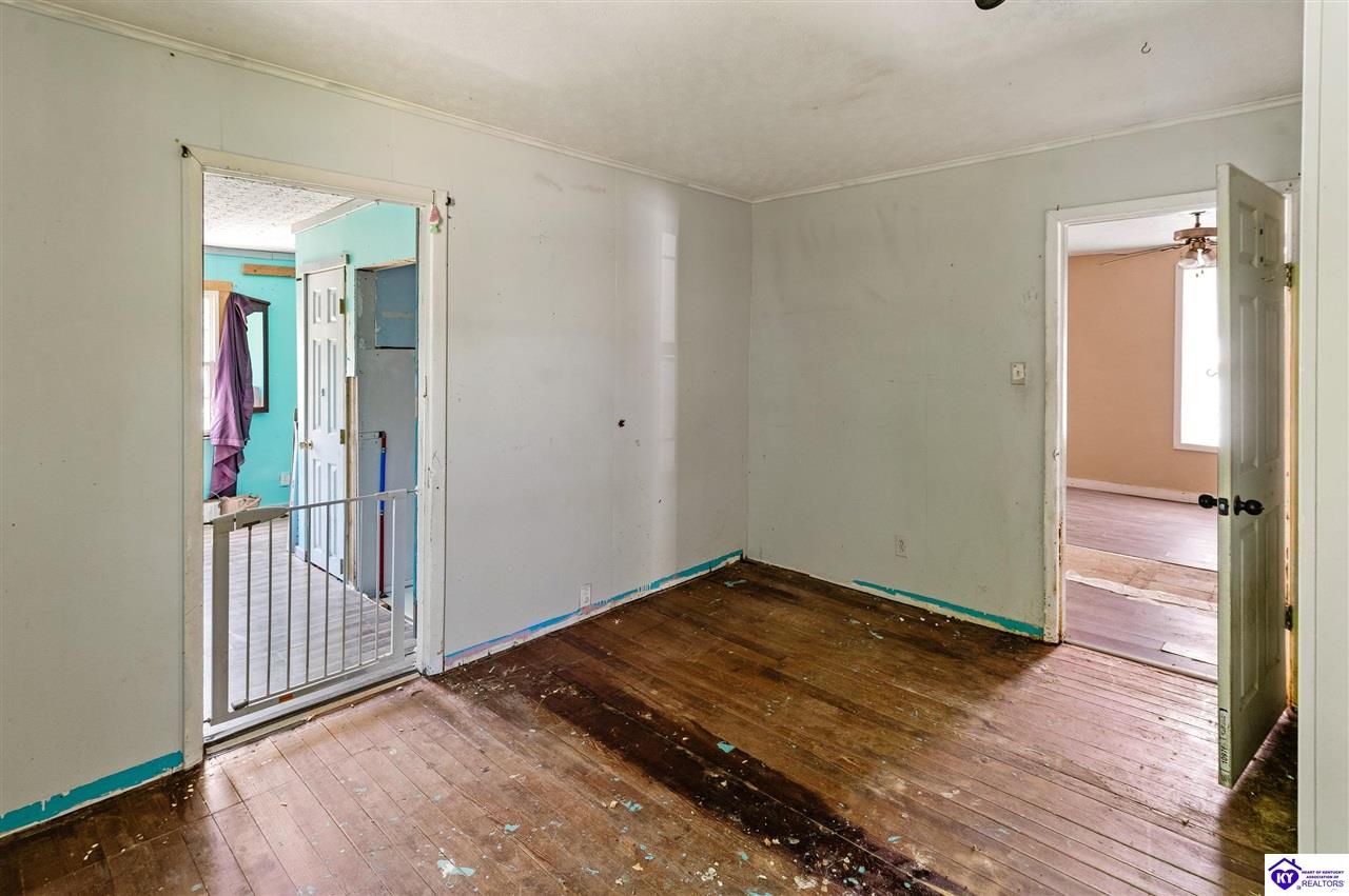 69 Petersburg Road Property Photo 24