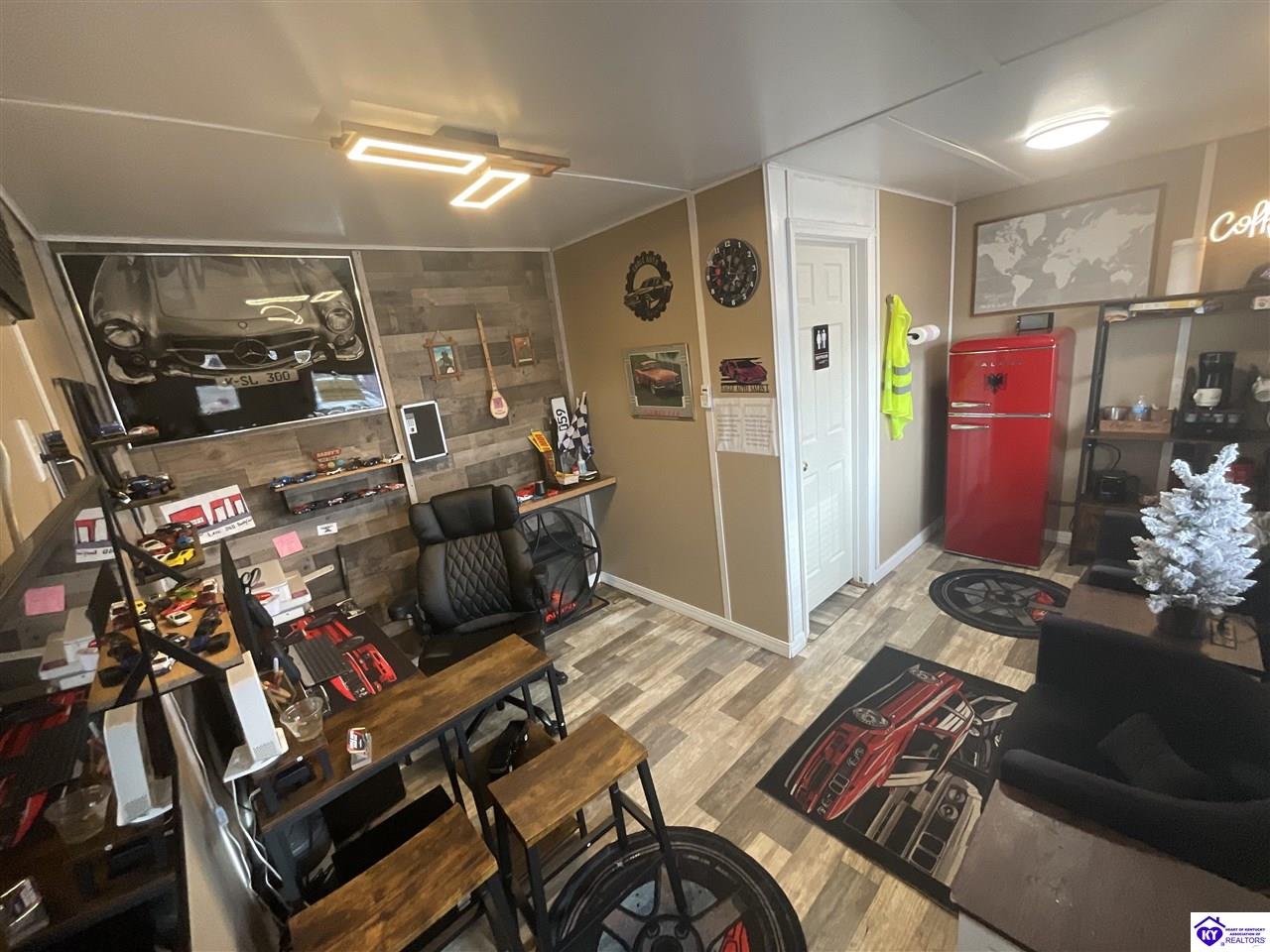 634 Top Hill Road Property Photo 17