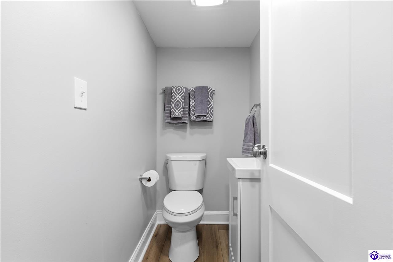 316 Deepwood Drive Property Photo 20