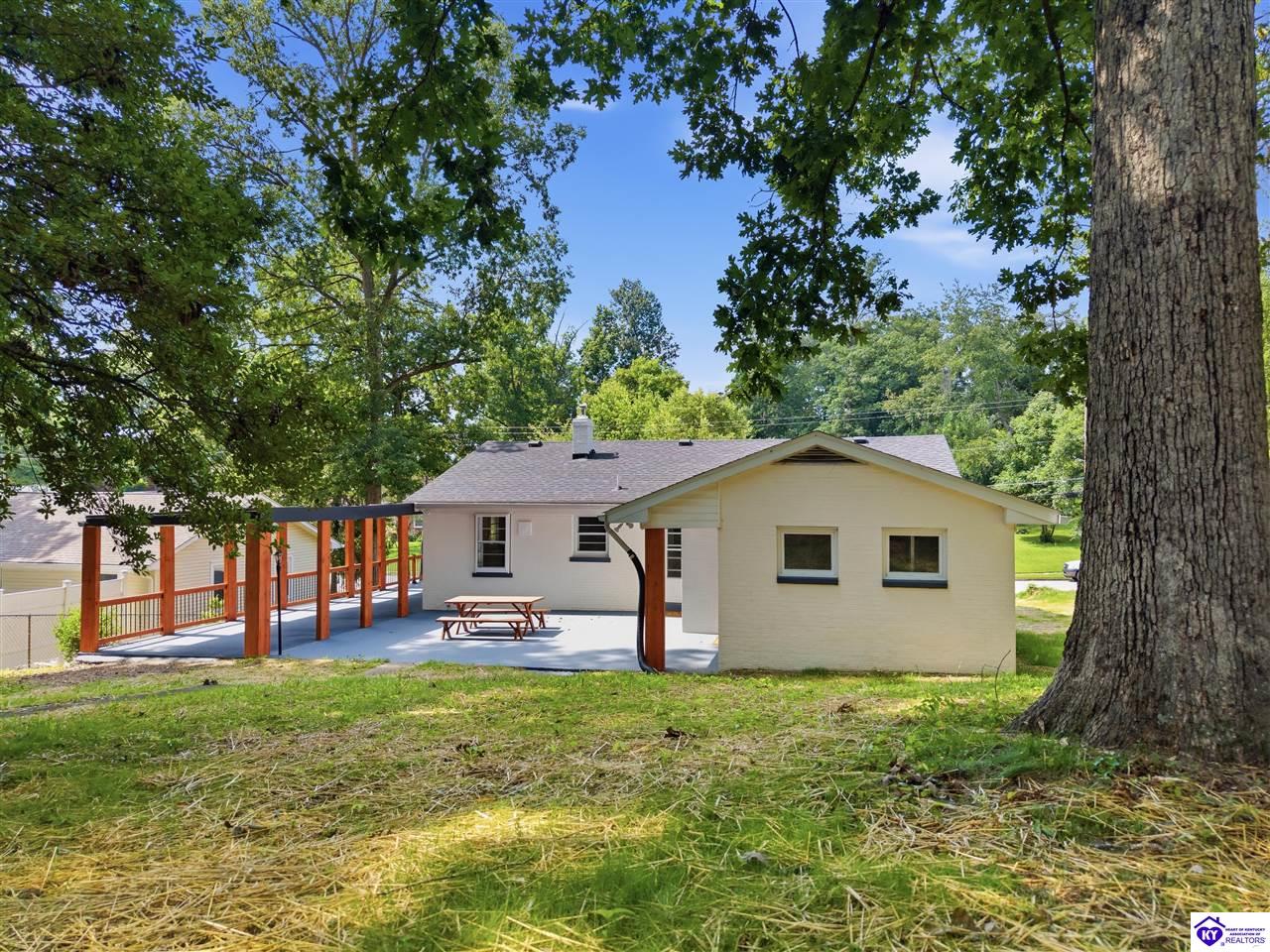 316 Deepwood Drive Property Photo 31