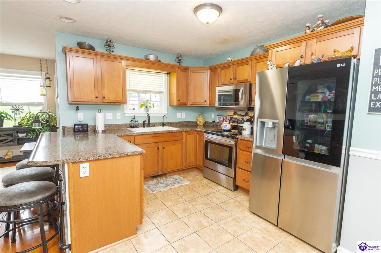 2567 Kensington Way Property Photo 7