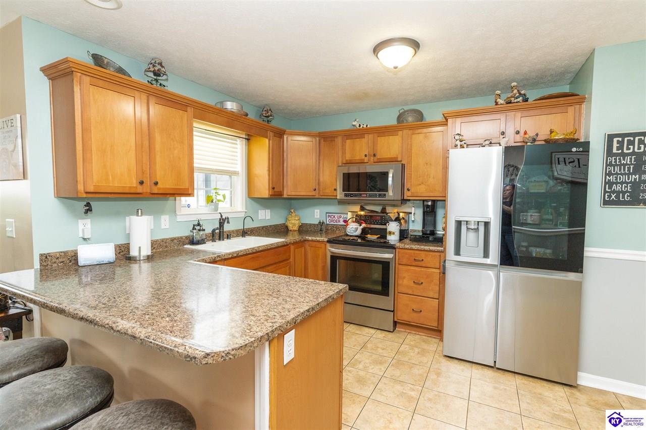 2567 Kensington Way Property Photo 9