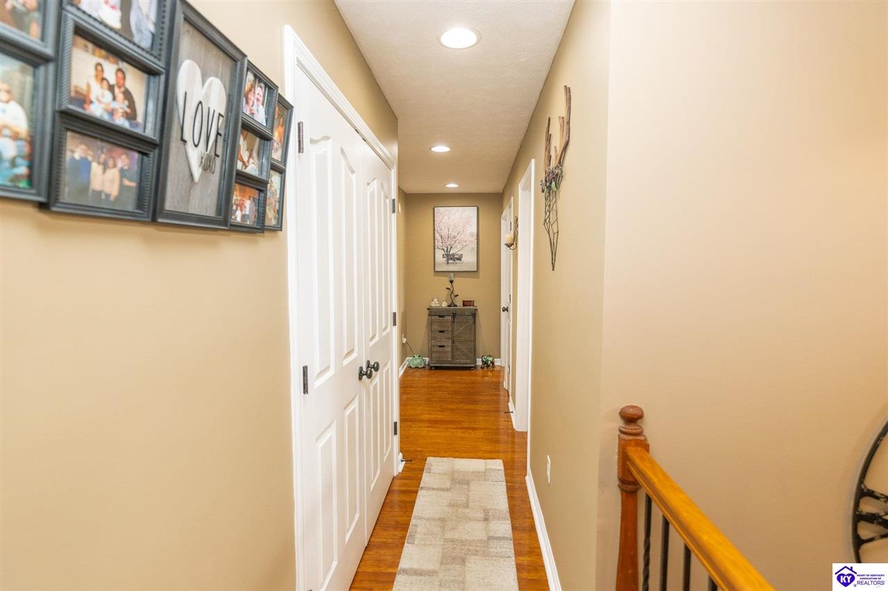 2567 Kensington Way Property Photo 22
