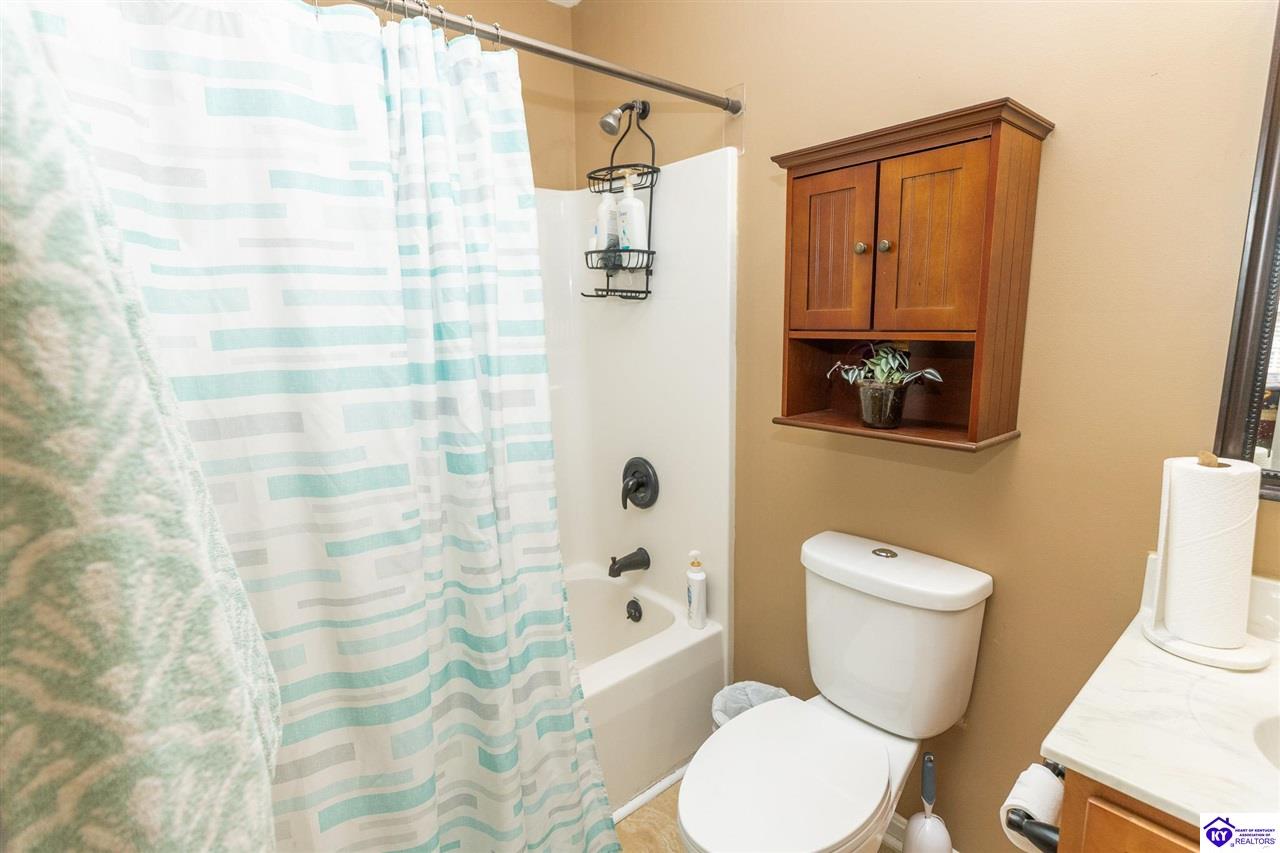 2567 Kensington Way Property Photo 26