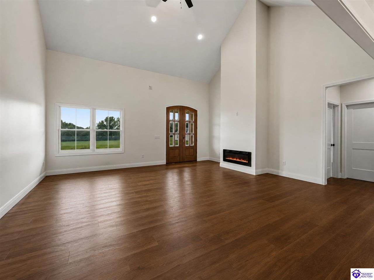 271 Bottle Drive Property Photo 6