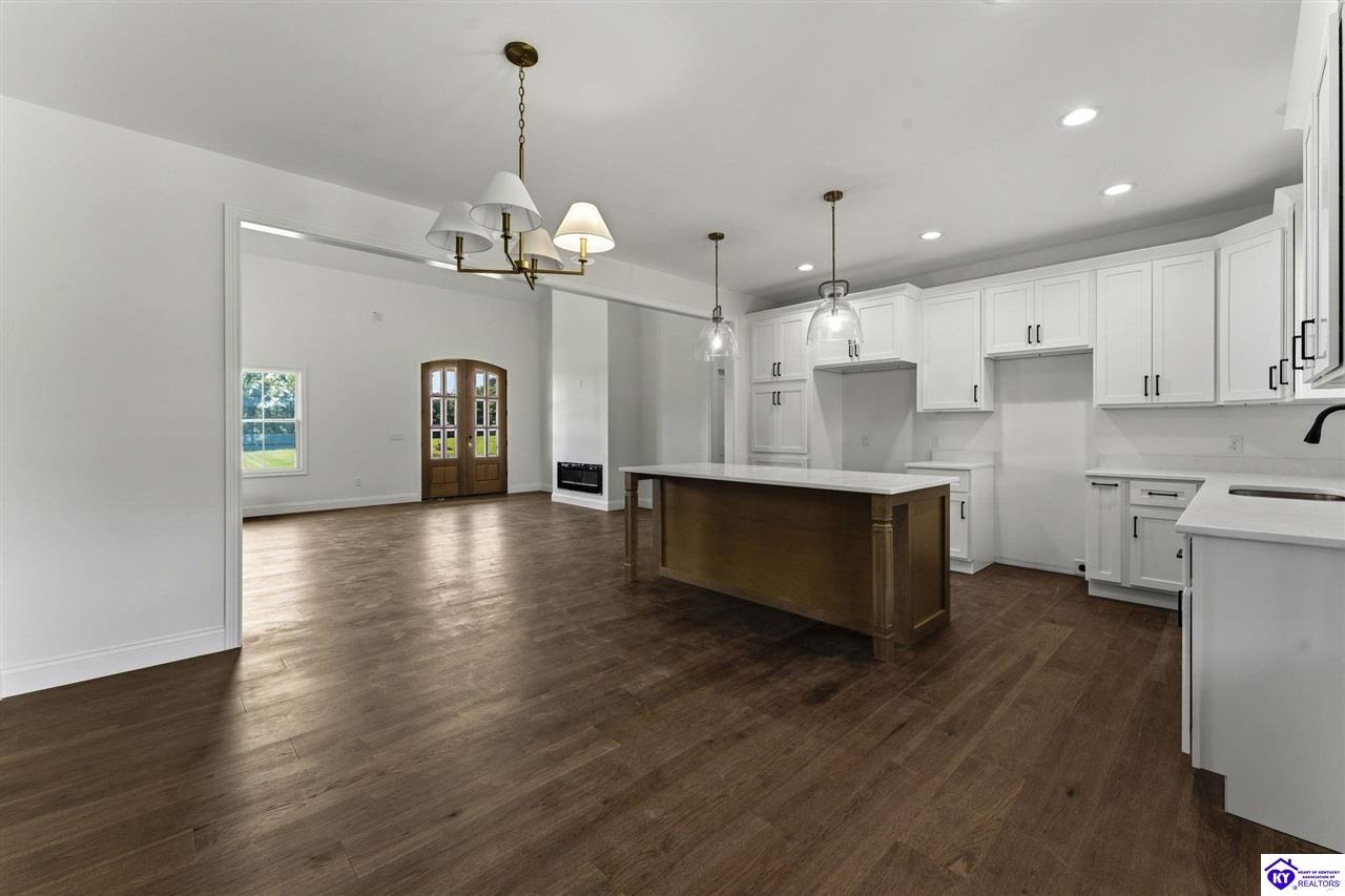 271 Bottle Drive Property Photo 9
